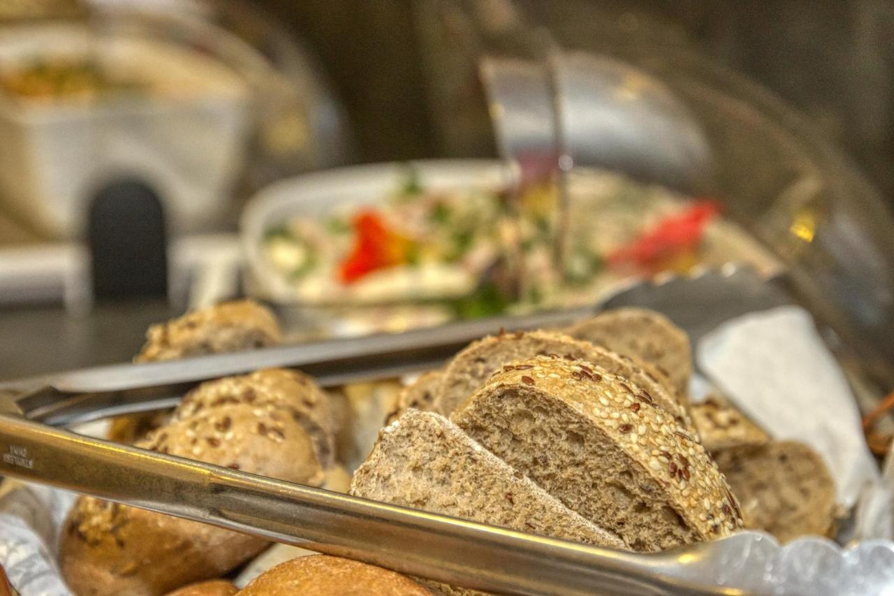 Wellnesshotel Deine Auszeit, Adults Only Achslach Εξωτερικό φωτογραφία