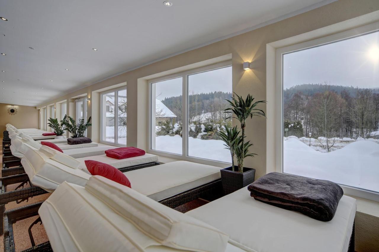 Wellnesshotel Deine Auszeit, Adults Only Achslach Εξωτερικό φωτογραφία