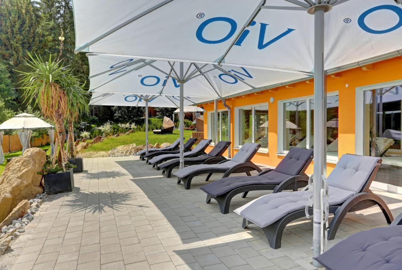 Wellnesshotel Deine Auszeit, Adults Only Achslach Εξωτερικό φωτογραφία